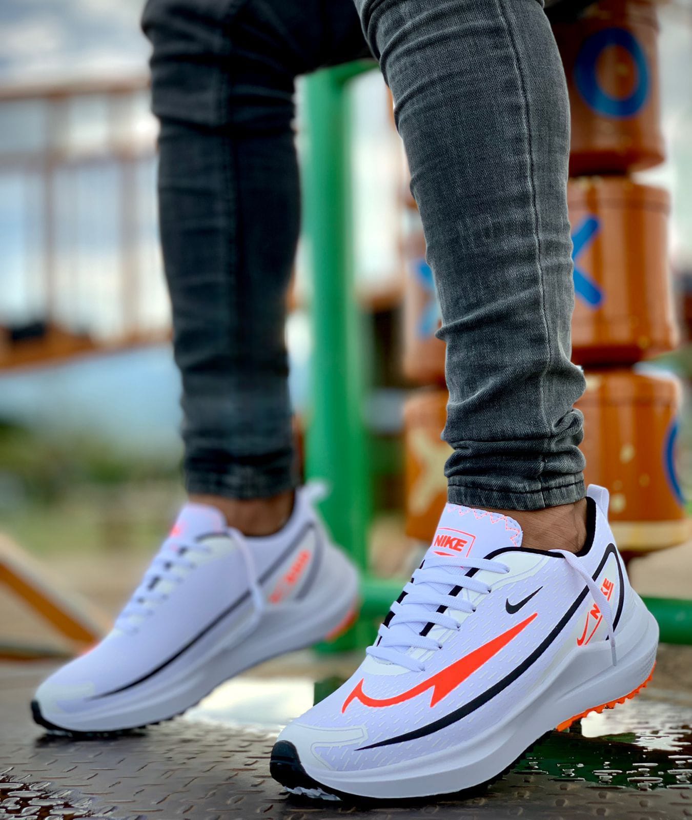 NIKE AIR MAX